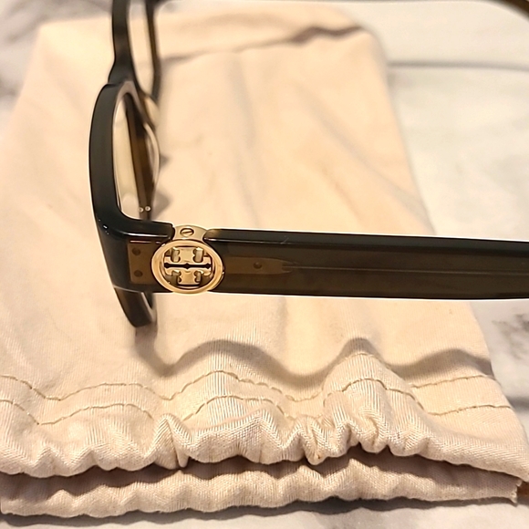 Tory Burch Glasses, Dark Brown, Gold Tory Burch Hardware - Picture 3 of 5